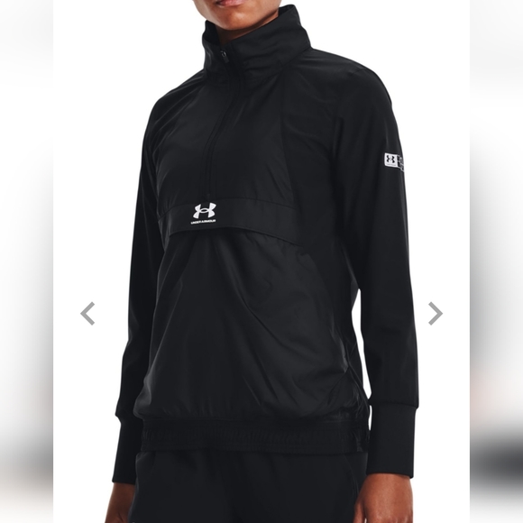 NWT size M Under Armour 1/2 zip windbreaker - Picture 12 of 14